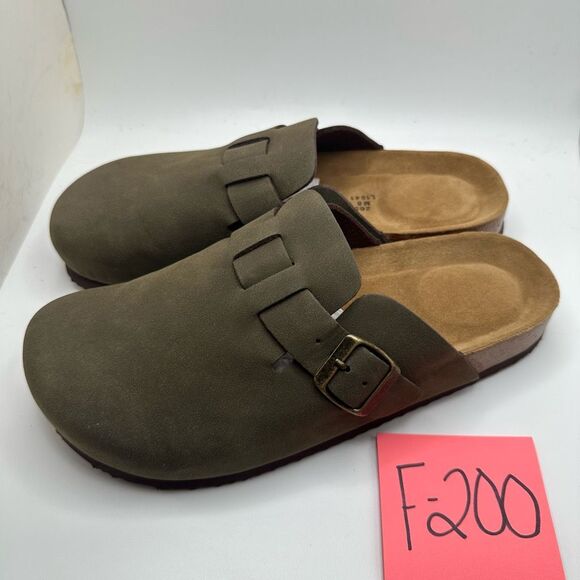 CUSHIONAIRE Men's Haze Cork Footbed Clog with +Comfort 8 OLIVE NEW - Picture 3 of 7